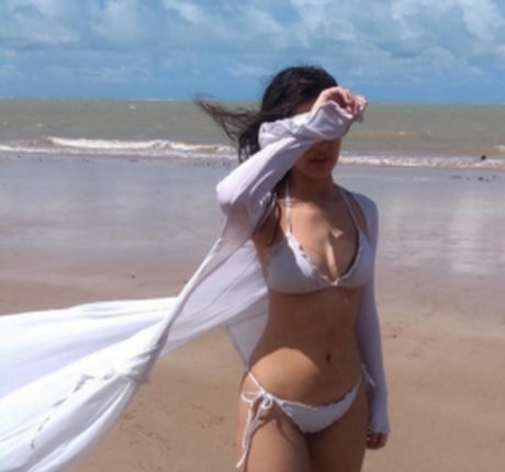 Yasmim Suellem model porn img