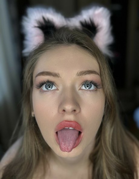 Teen Mia star best galleries