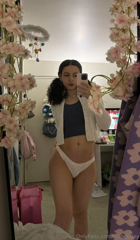 hiiibentley star naked images