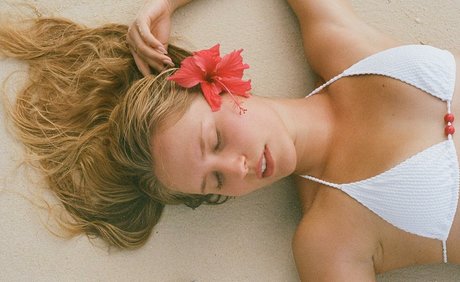 Sailor Brinkley Cook hd actress image