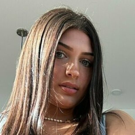 Fayekytsya pornstar pics