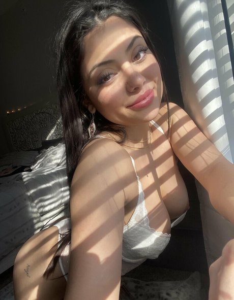 Nataliecanbebought nice actress pics