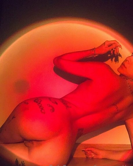 lauryncutie pornstar nice picture