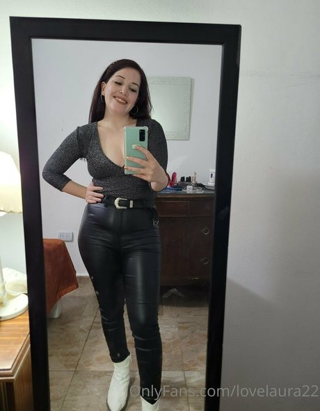 lovelaura22 sex actress picture