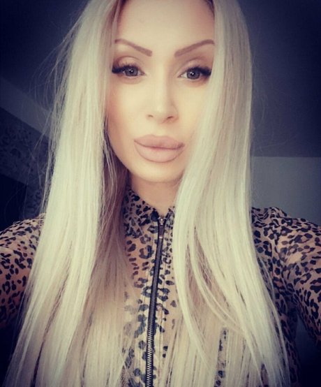 evavixenfree pornstar beautiful photo