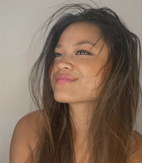 Sweetestkiwi star nude pic