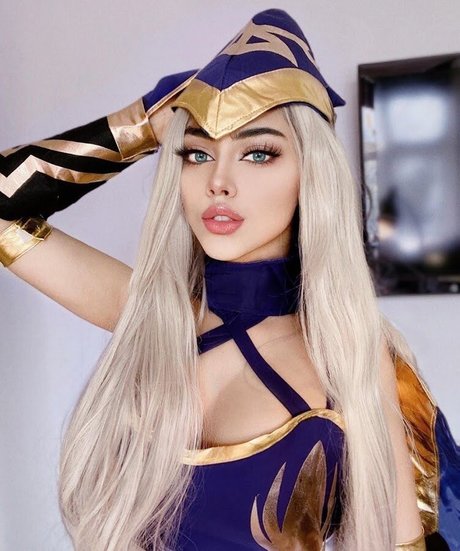 jasikyu model beautiful pic