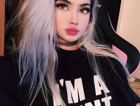 jasikyu adult actress pics