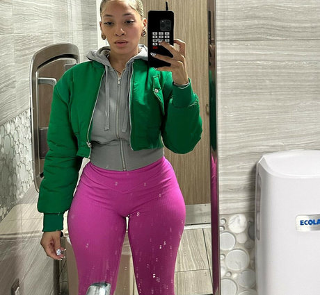 Villawase pornstar hd picture