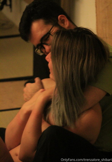 trenzalore shibari model sexy pic
