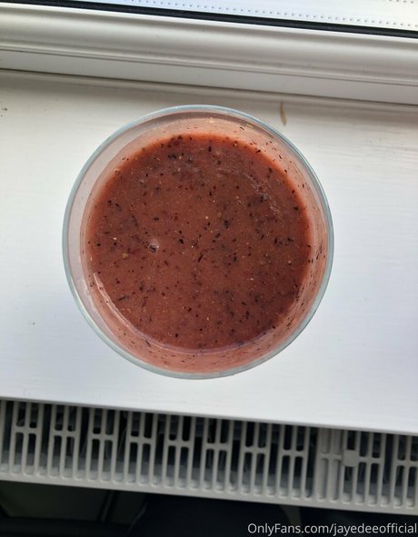 jayedeeofficial hot actress image