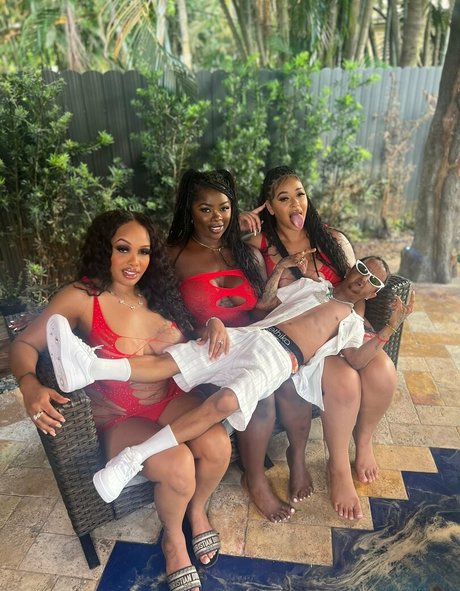 alienland model best img