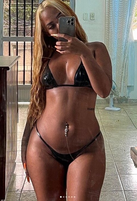 Anna Nolatto pornstar pretty images