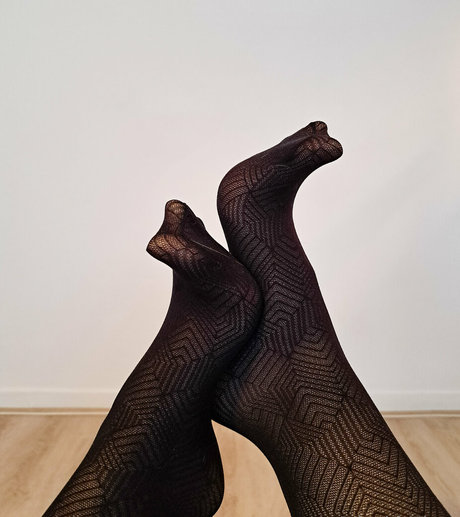 adashi hime sexy model pictures