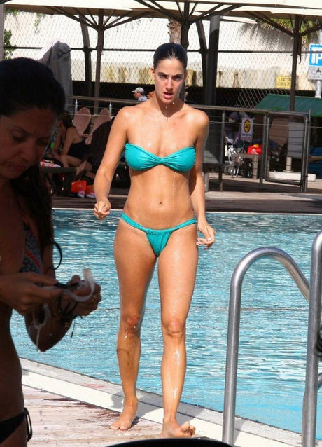 Rona Lee Shimon model exclusive photo