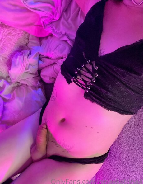 ninaxkatrina4 beautiful pornstar pictures