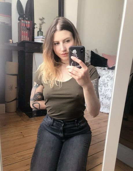 freematoushka xxx pornstar gallery