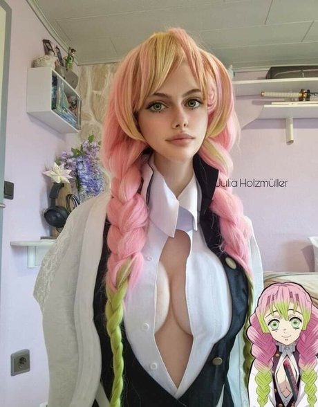 Julia Holzmuller pornstar top gallery