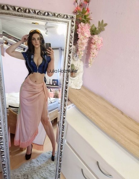 Julia Holzmuller pornstar high quality pictures