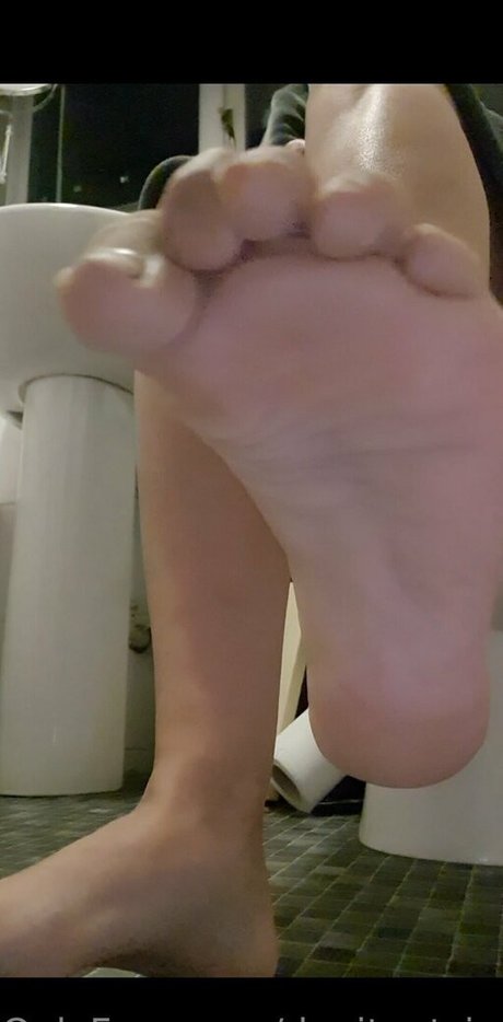 goddess daniella art actress pictures