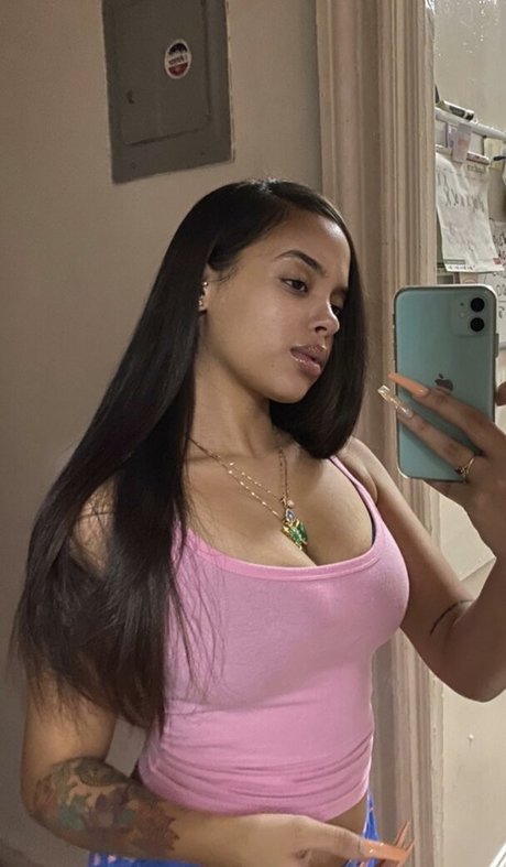 Madwavyy pornstar erotic images