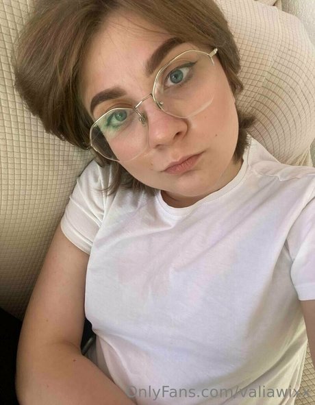 valiawixx beautiful pornstar pictures