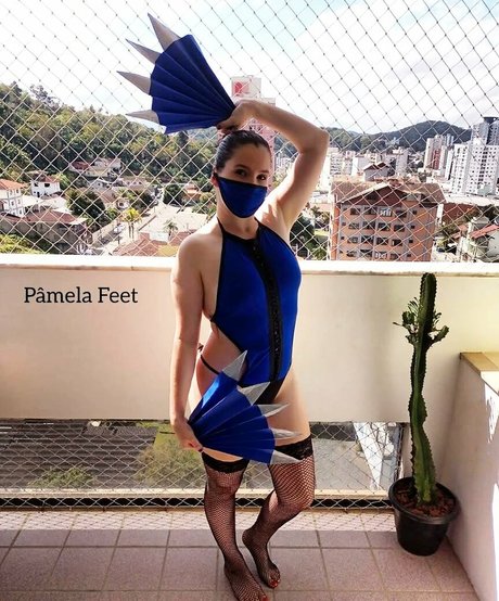 PamFeet best model picture