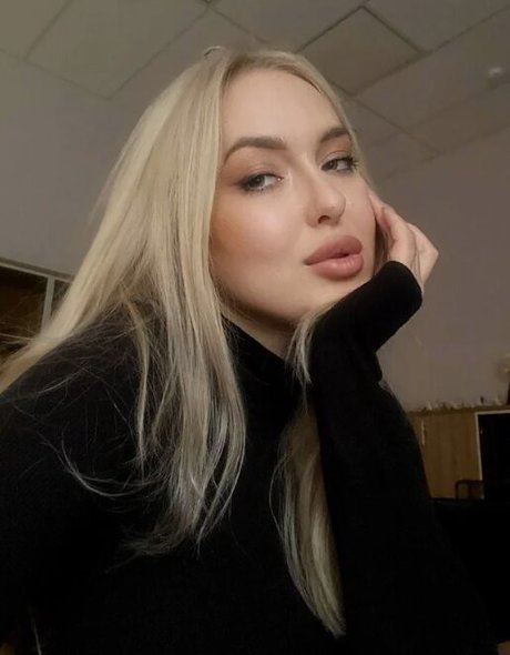 irinaaarun xxx model photos