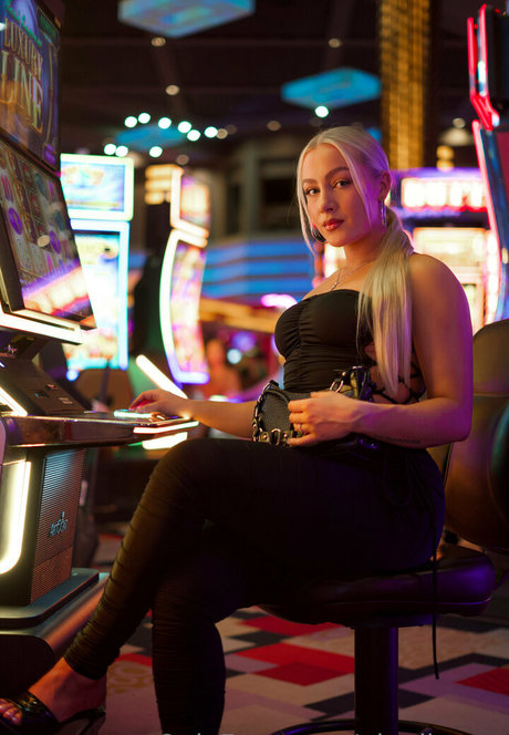 nchristin pornographic model archive