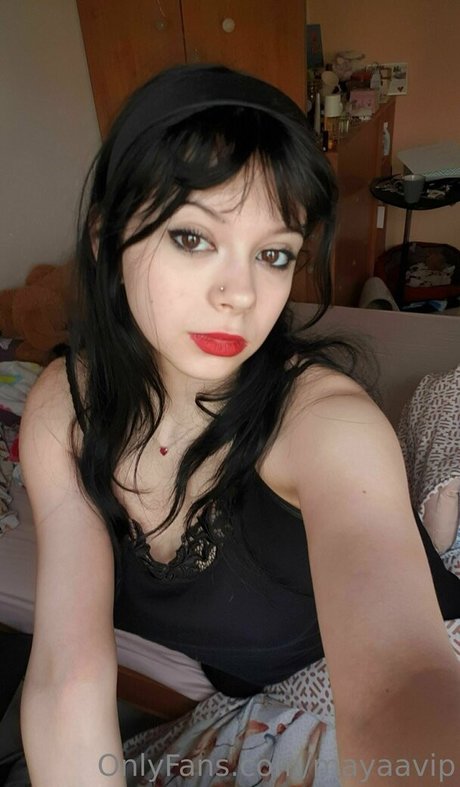mayaavip star sexy pics
