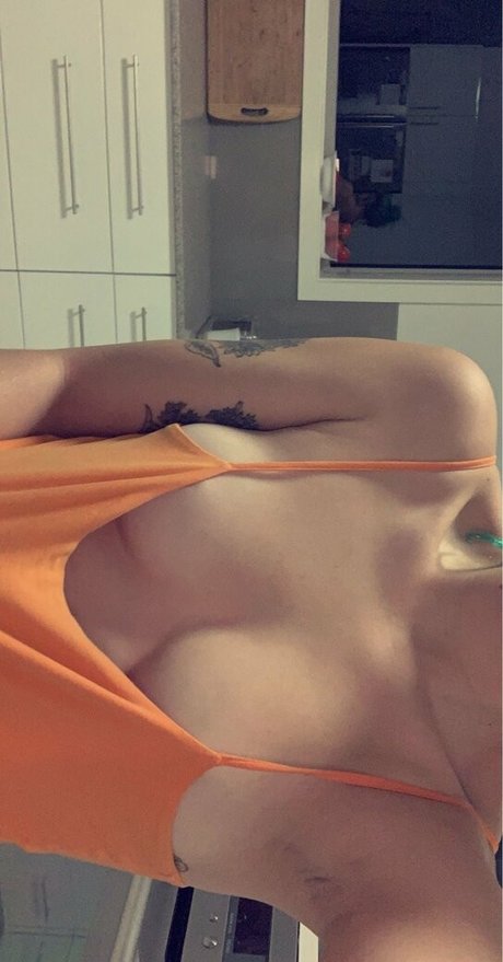 Fin 25 porn model pic