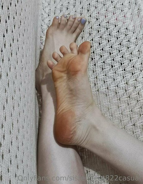 sistersfeet822casual naked star picture