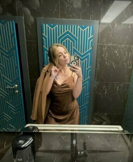 van daa model top archive