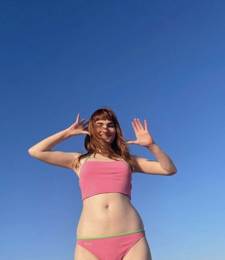 Ivy Wolk pretty pornstar picture