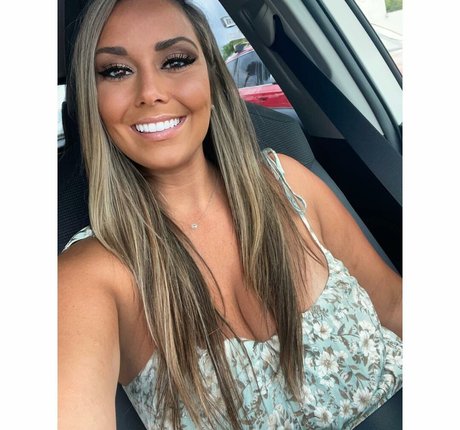 Kaitlyn Horesh free star image