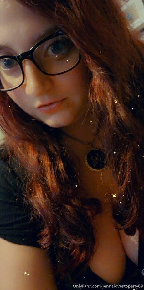 sarahyournaughtygirl69 pornstar free gallery