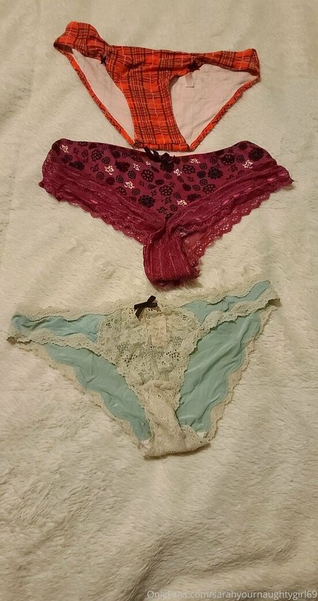 sarahyournaughtygirl69 high quality model photo