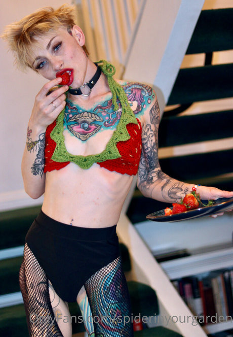 spiderinyourgarden pornstar pretty archive