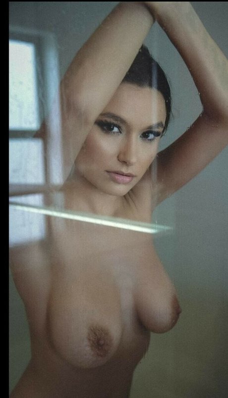 Anamariamiranda model hot galleries