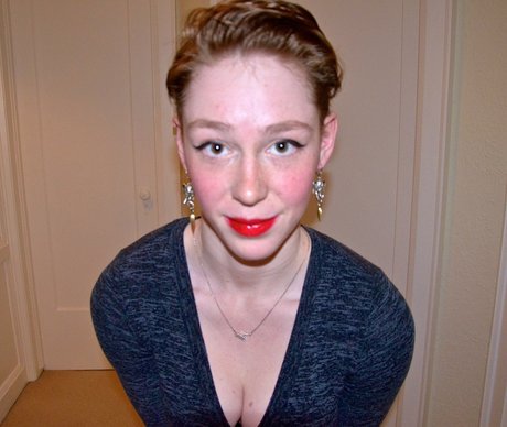 gingersnap erotic model image