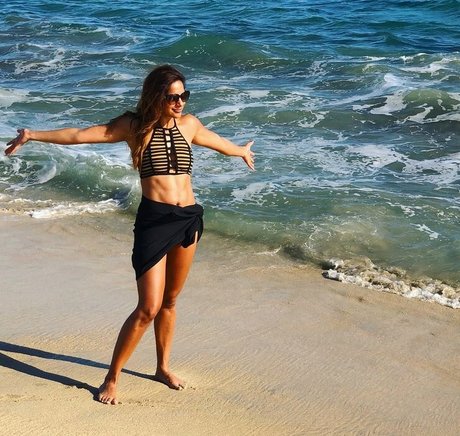 Sangita Patel star free picture