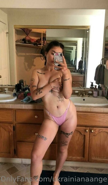 ukrainianaangell pornstar exclusive photos