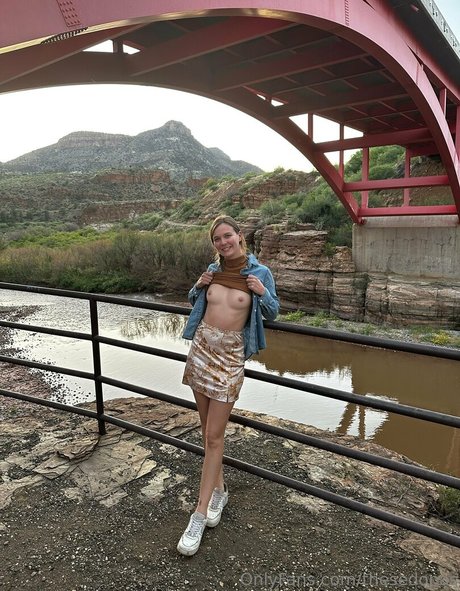 thesedonas xxx actress pictures