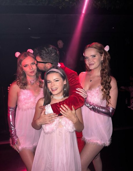 thesedonas top actress pictures