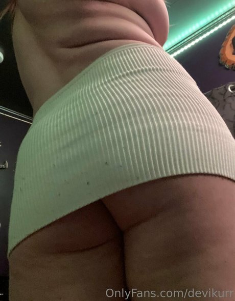 devikurr high quality actress photo