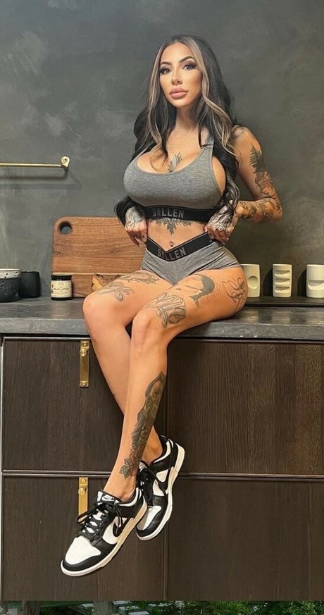 therosiemiller naked star img