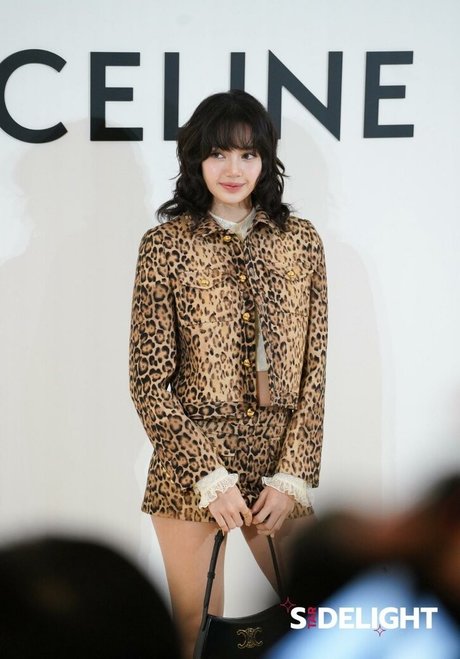 Lisa Manoban free pornstar pic