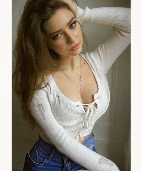 Pola Petrenko pretty star archive