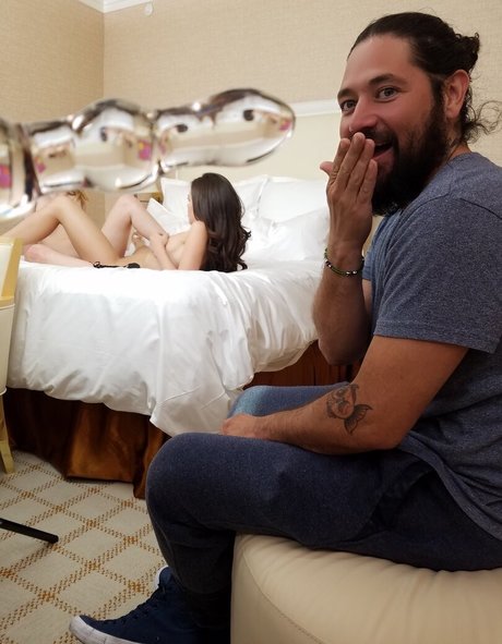 mialelanixxx exclusive actress photos