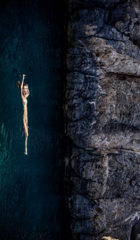 Christa B Allen best model pic